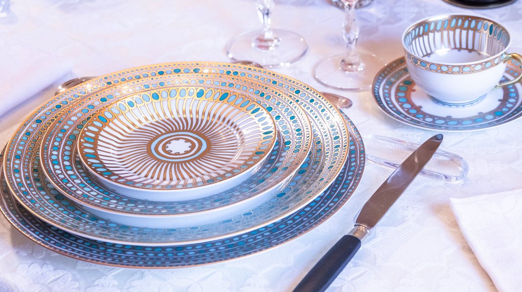 Syracuse Turquoise by Robert Haviland & C. Parlon