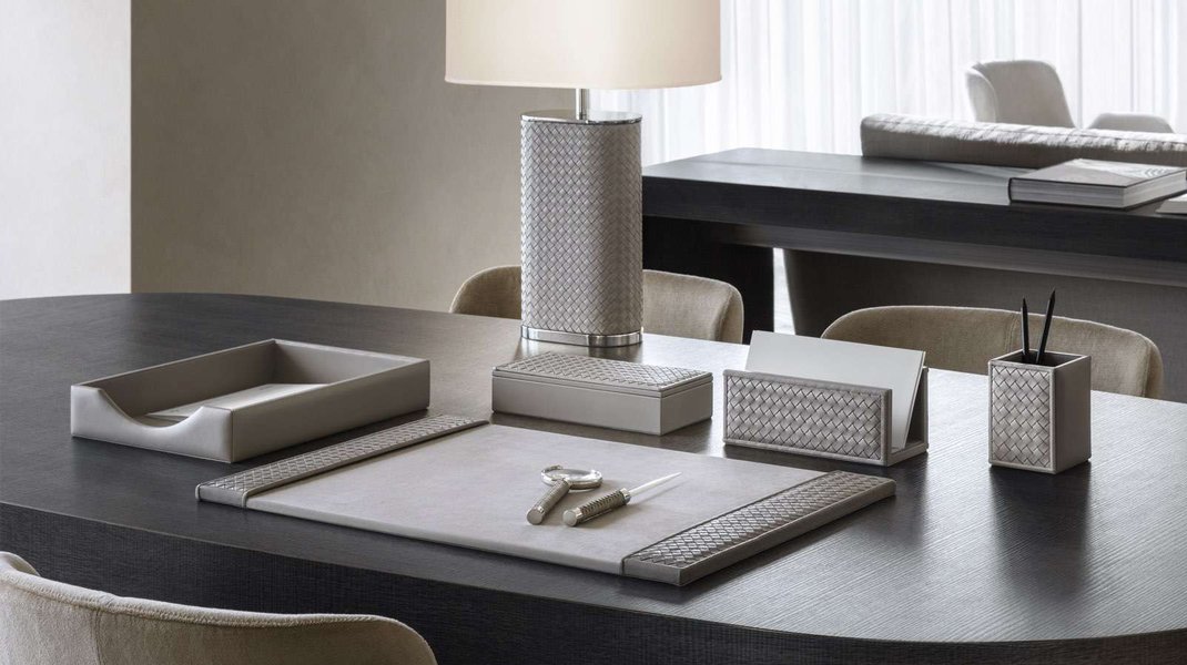 Celio handwoven desk set by Riviere