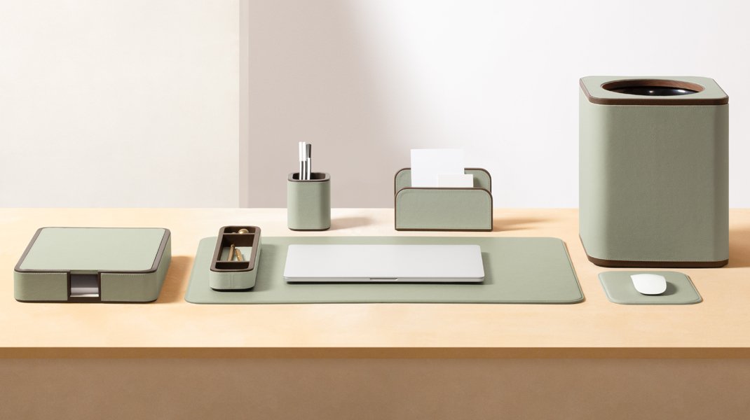 Desk sets by Poltrona Frau