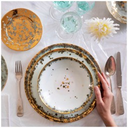 Coralla Maiuri, Michelangelo, Platter with rim