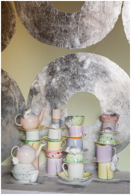 Coralla Maiuri, Gray, Mug, chubby