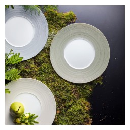J.L Coquet, Hémisphère Kaki Green, Coffee saucer