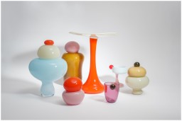 Helle Mardahl, Glasses and cups, Glass with a twist, purple