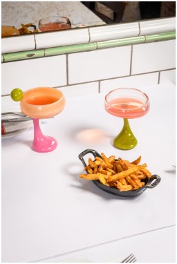 Helle Mardahl, Glasses and cups, Cocktail glass, light green