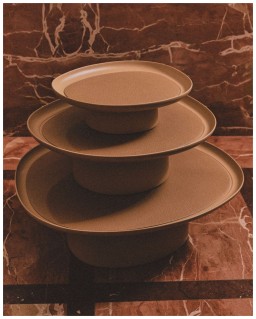 Giobagnara, Maris raised trays by Kelly Wearstler, Large raised tray, cappuccino